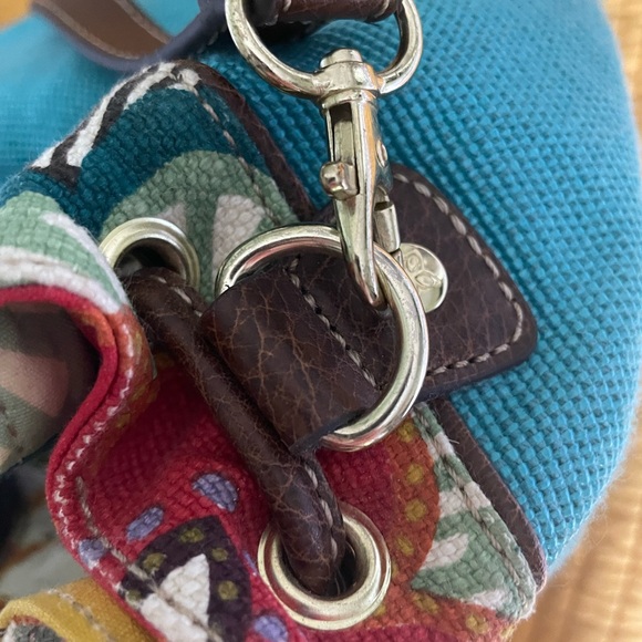 Relic Handbag with Crossbody Strap - Picture 14 of 15